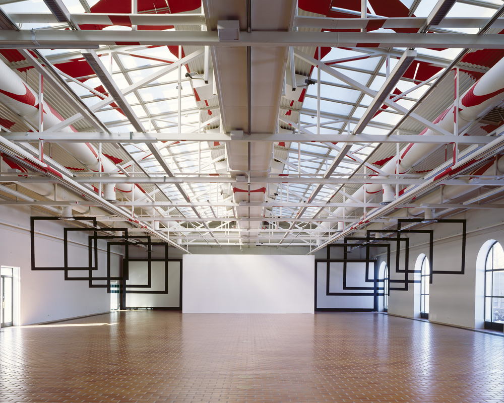 Deux cimaises-dix cadres, Porin Taidemuseo / Pori Art Museum, Pori, 2013, Exposition: "Felice Varini"