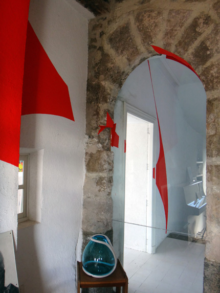 Cinq petits disques dans le grand, Fraiss&eacute des Corbières, France, 2014, Collection: Marie-France et Patrick des Gachons