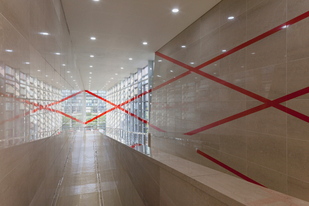 Danse de couronnes circulaires, Exposition: "Collision and Respreading of Line", Gyeongnam Art Museum, 2018, Changwon City 2018