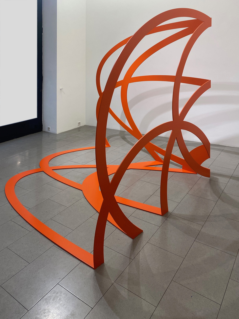 Quattro cerchi nel quadrato, Courtesy Buchmann Galerie, Lugano, Suisse, 2021, acciaio laccato dipinto