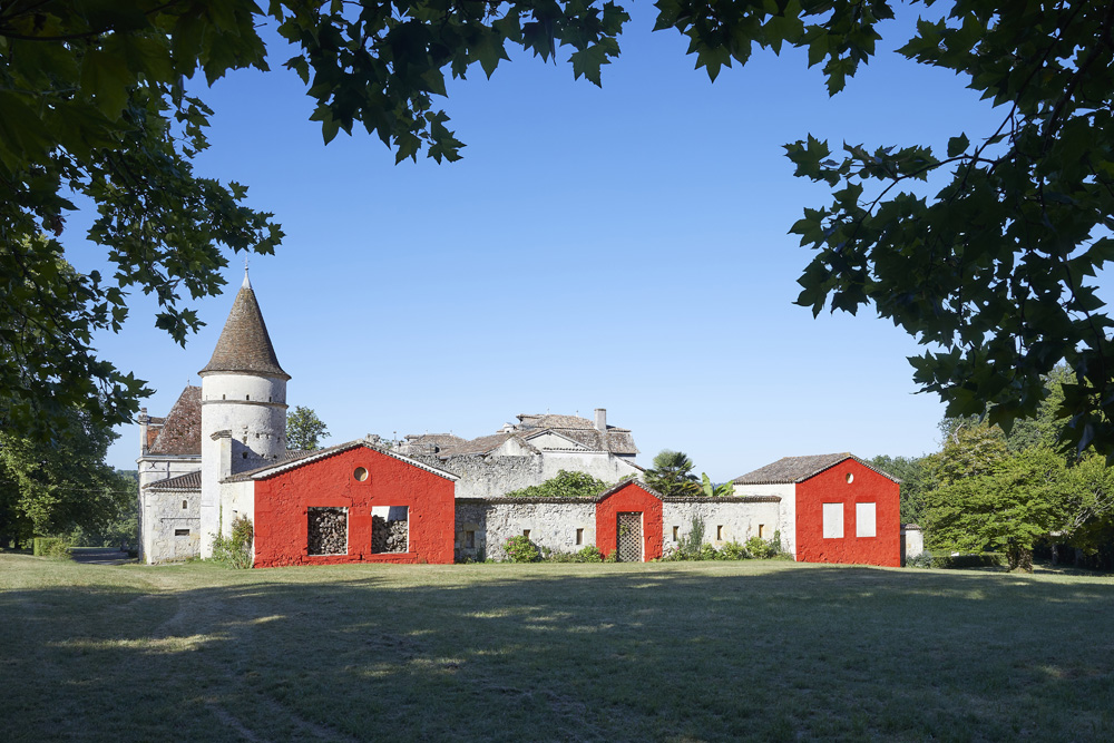 Bonjour les coquelicots, Exposition : "Dés_Constructions", Mengzhi Zheng / Felice Varini / Philippe Cazal, 2022, Actualisation N°1, 2022