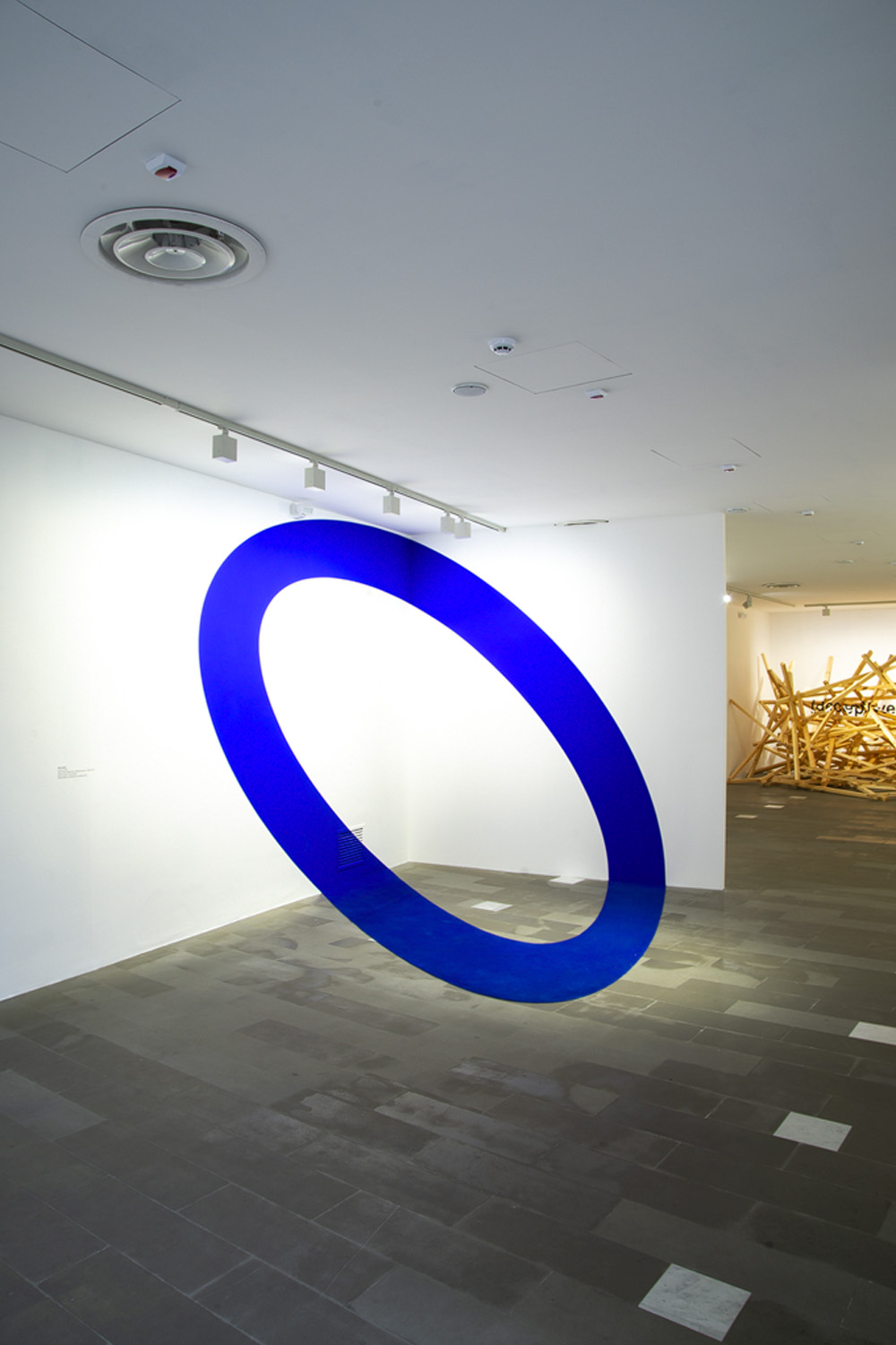 Ellipse Bleu, MAN Nuoro, Italie, 2022, Exposition : "SENSORAMA"