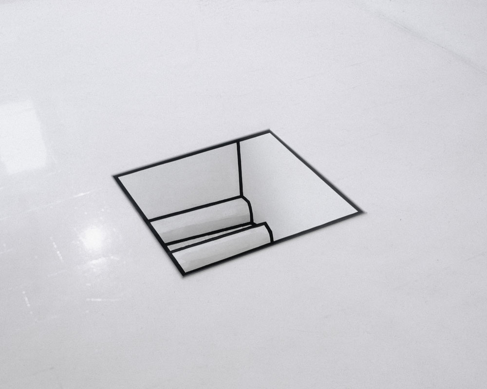 Carré au sol aux quatre coins, noirs n°1, Rome, Italie, 1990, "F.V." Galleria primo piano