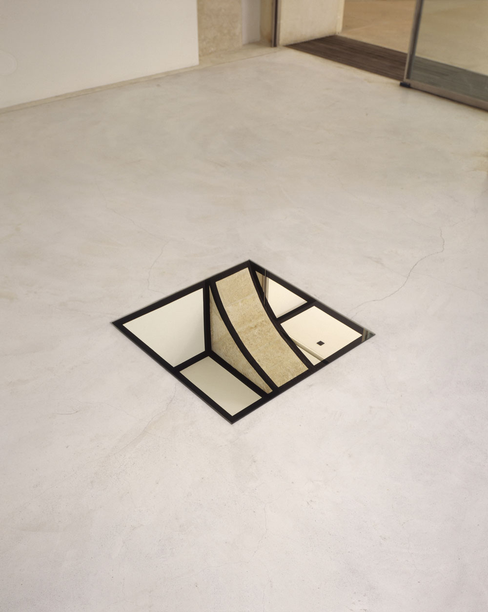 Carré au sol aux quatre coins, noirs n°1, Rome, Italie, 1992, Rome 1990 / Actualisation n°1, Rome 1992