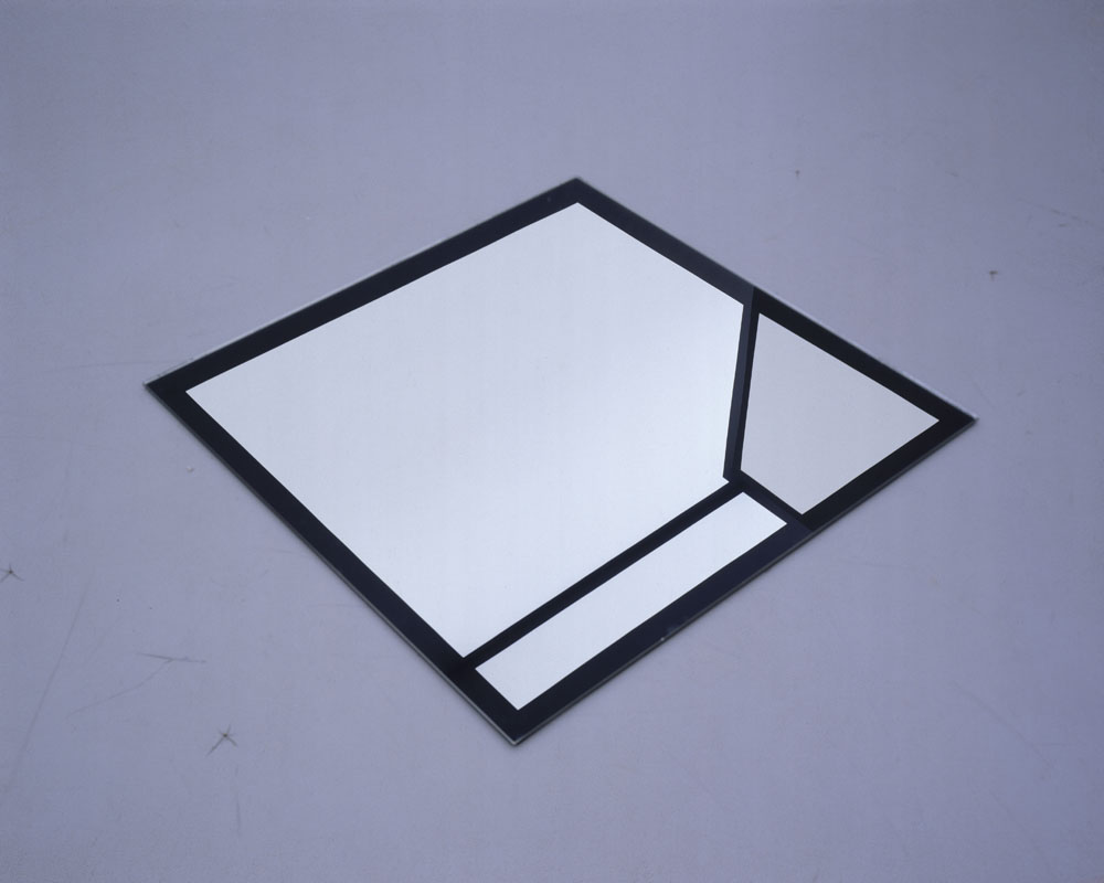 Carré au sol aux quatre coins, noirs n°1, Rome, Italie, 1990, Rome 1990 / Actualisation n°2, Rome