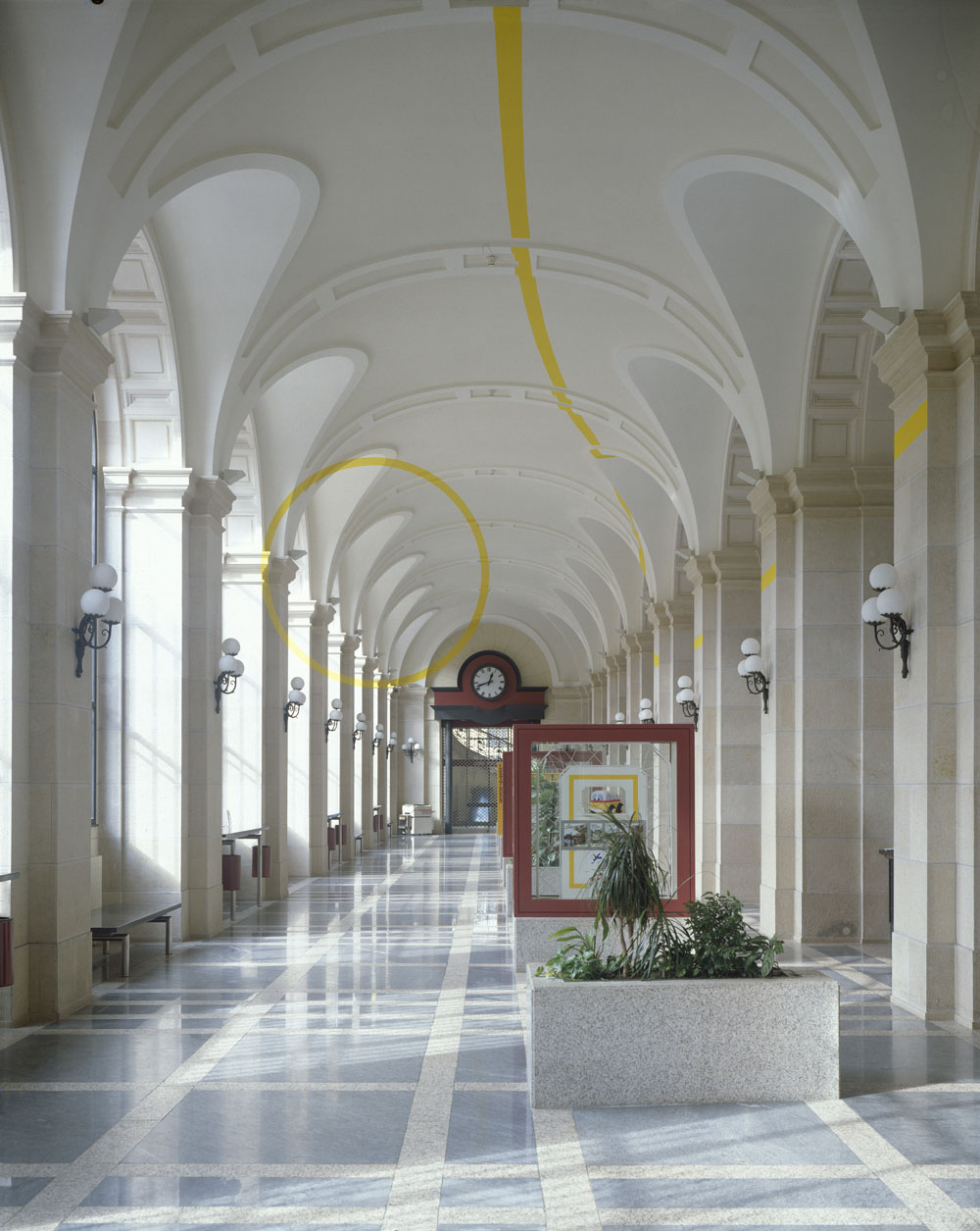 Hôtel des Postes, Genève, Suisse, 1991, Cornavin (en permanence)