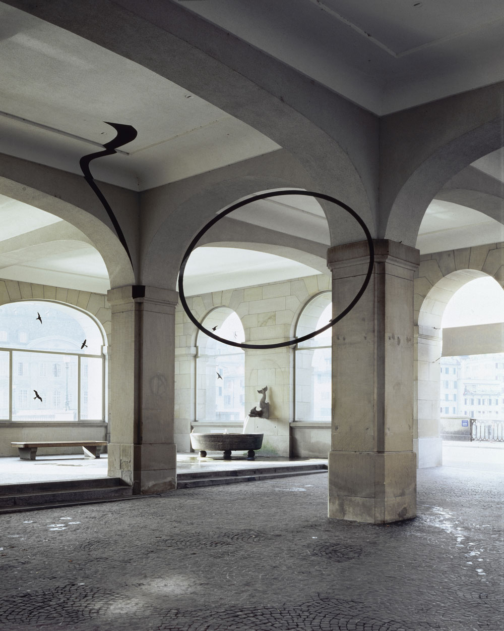 Ellipses croisées, Zurich, Suisse, 1993, "F.V." Helmaus-Vorhalle, Zurich