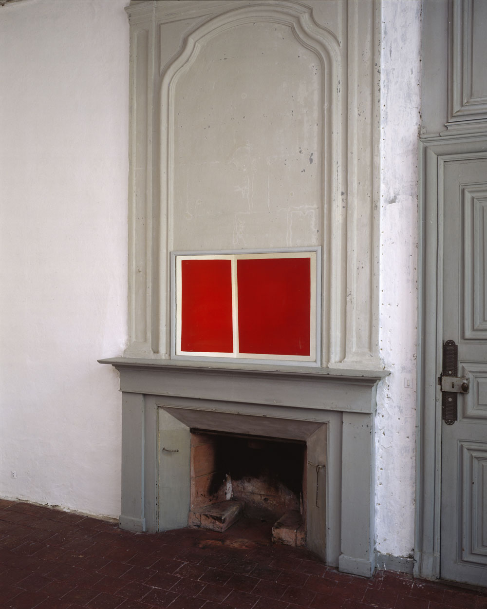 Miroir fixe à l&rsquo;angle négatif rouge, France, Collection Françoise et Jean-Philippe Billarant, 1994, La Flêche