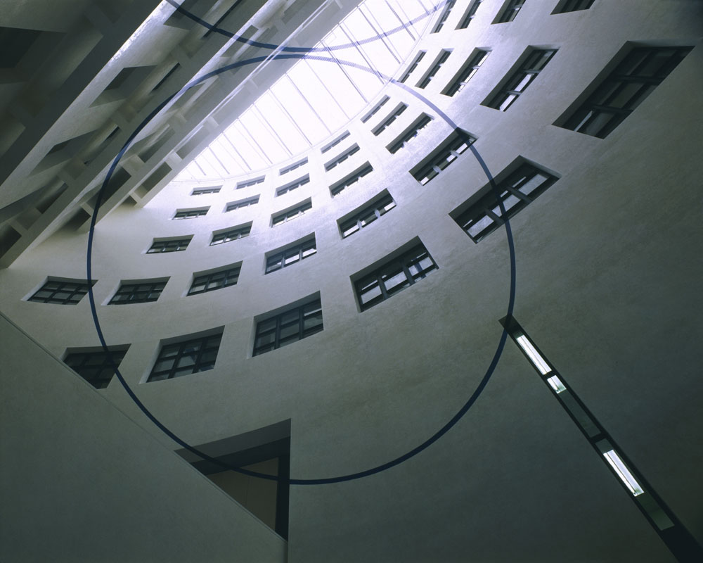 Deux cercles via le rectangle, Suisse, Coll. UBS Suisse, 1994, Bâle