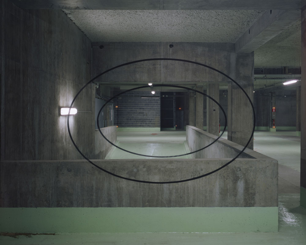 Ellipses concentriques via les rectangles, noires, Lille, France, 1994, Palais des Congrès
