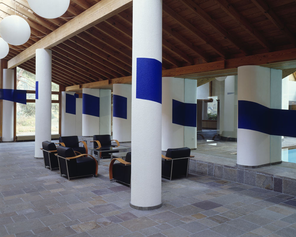 1997 Octobre		Ex.pers.		«Triangle étiré blue»
