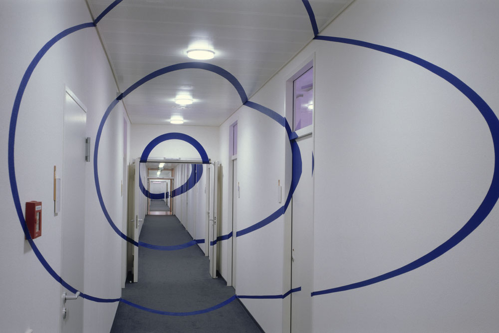 Trois cercles concentriques pour couloir, Berlin, Allemagne, 1998, Siege Central Allianz