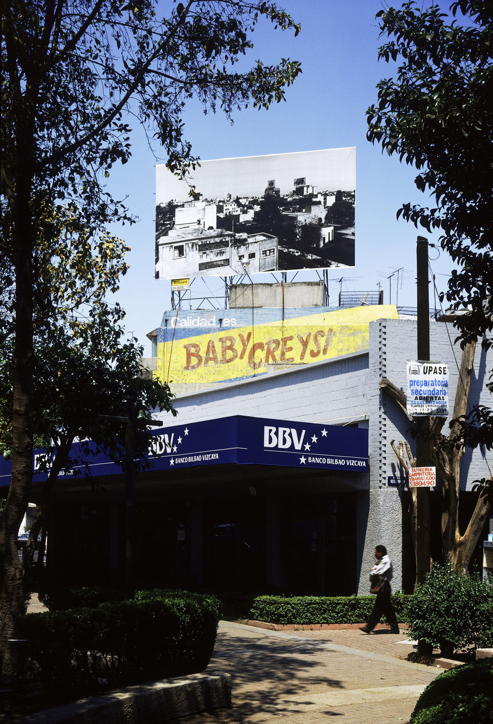 Mexico City, 1999photo jet d'encre sur panneau publicitairePhotographie: André Morin