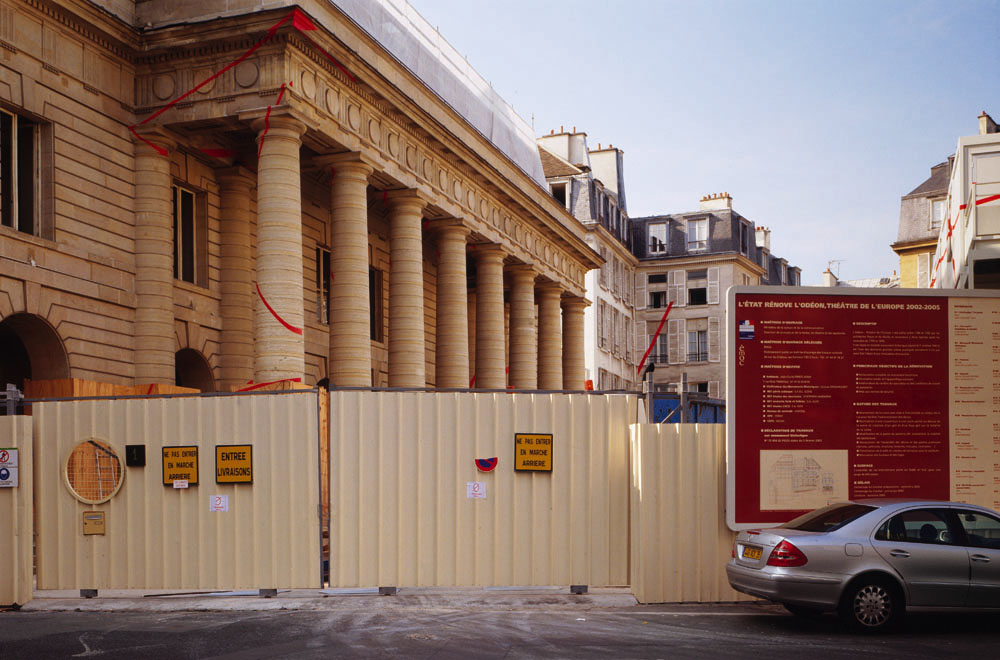 Place de l'OdeonParis 2003Collection:Fond Municipal d'Art contemporain de la ville de ParisPhoto; André Morin