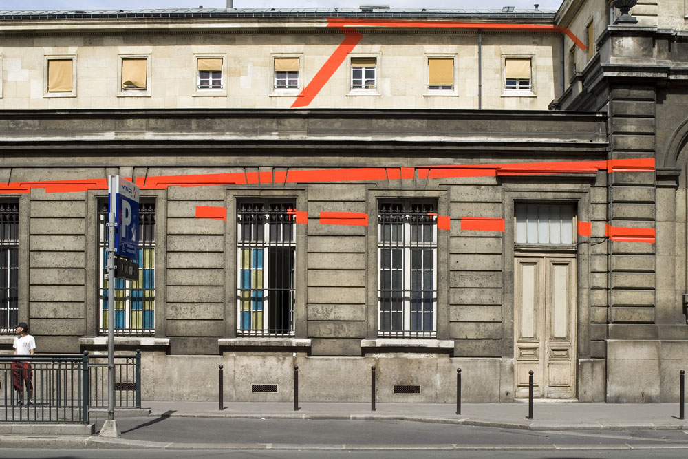 Réactualisation numero 1Rue Ambroise Paré, Paris 2006Collection:Fond Municipal d'Art contemporain de la ville de ParisPhoto; André Morin