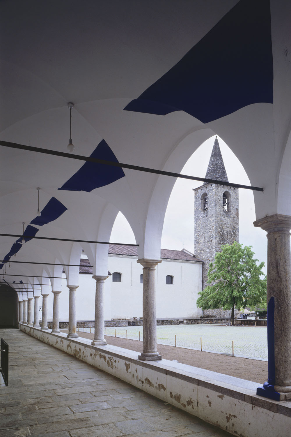 archi e corone, i sotterranei dell'arte, Monte Carasso, 2004, Antico monastero delle Agostiniane