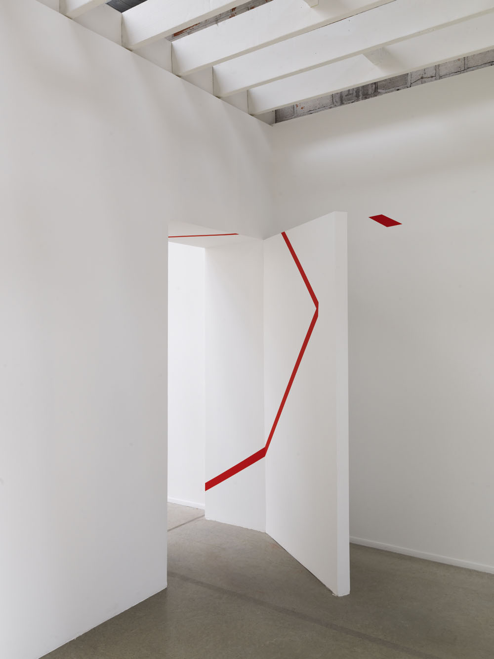 actualisation n°1, exposition personnelle : "suite d’éclats" HAB Galerie (Hangar à Bananes) Nantes, 2013Collection: Nadia et Cyrille CandetPhoto: André Morin