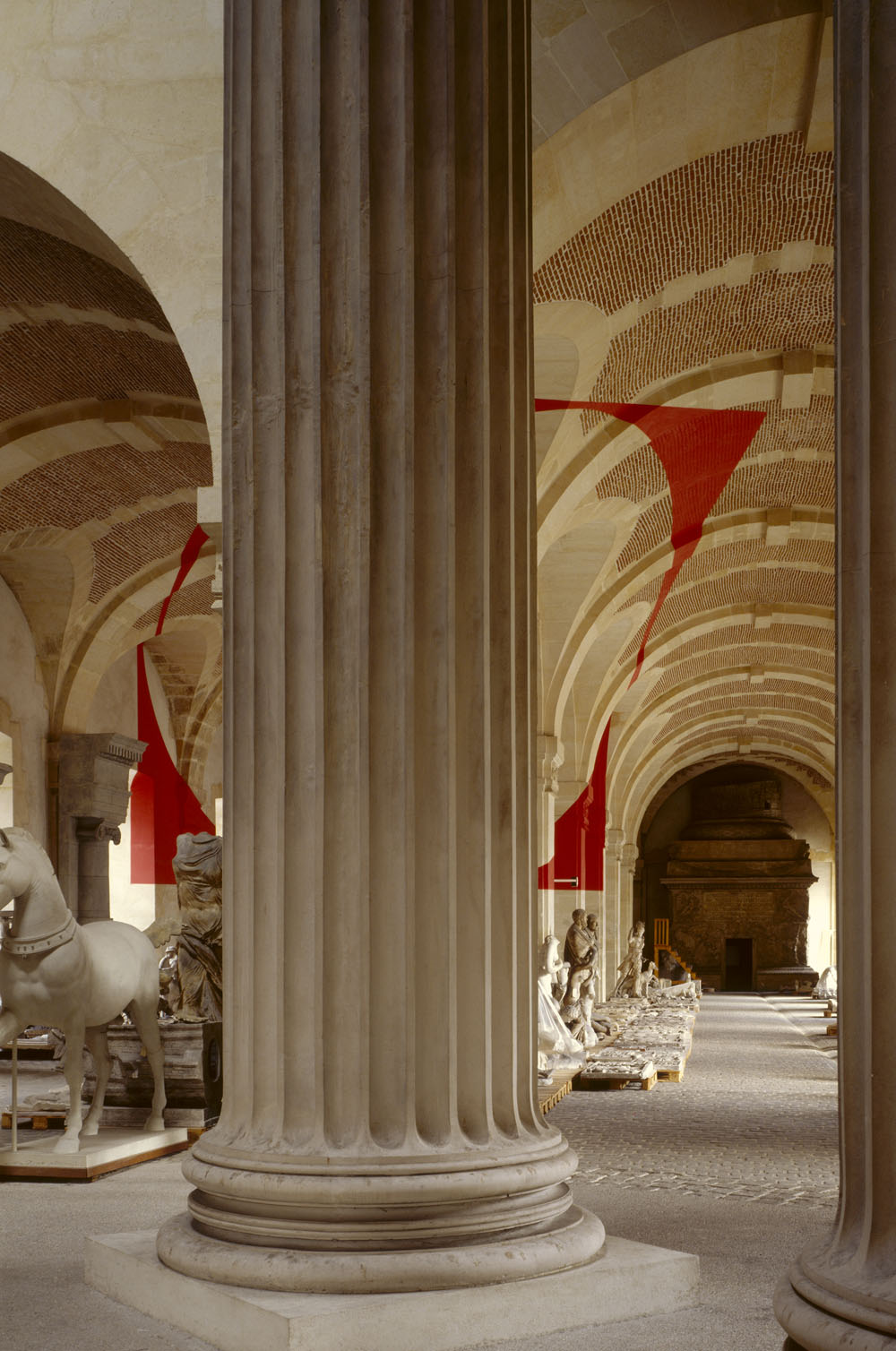 expo: Versailles offLa petite écurie, galerie des moulages, Versailles 2005 (Détail)Photo: André Morin