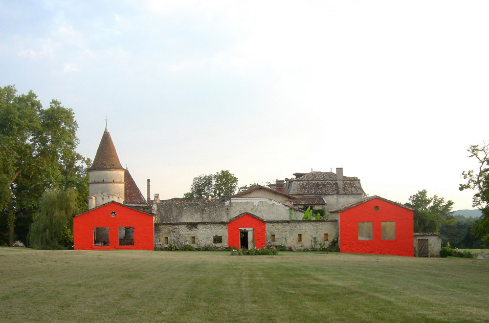 Bonjour les coquelicots, Château de Lacaze, Labastide-Castel-Amouroux, 2006, Exposition Dedans-Dehors
