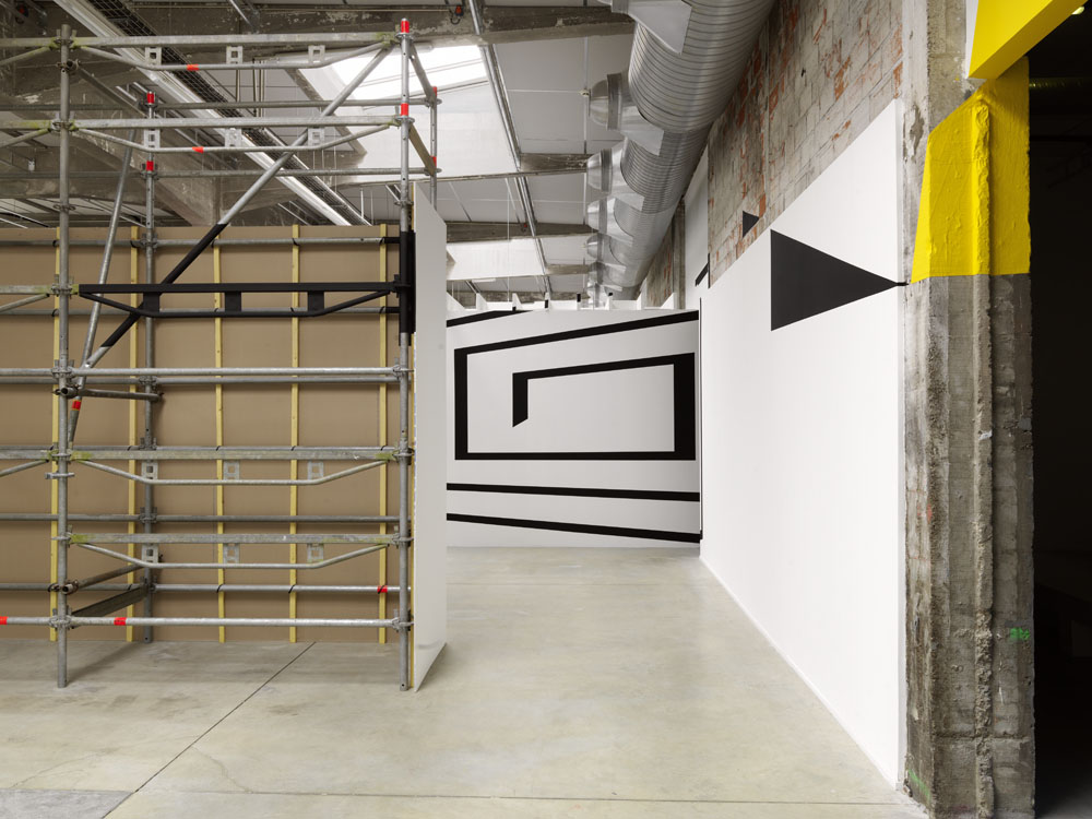 Exposition personelle: "suite d’éclats" HAB Galerie (Hangar à Bananes) Nantes, 2013Photo: André Morin