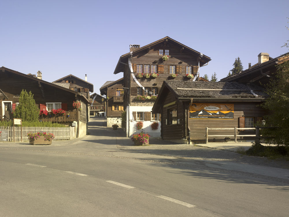 Exposition sur le villageVercorin 2009SuissePhotographie : André Morin