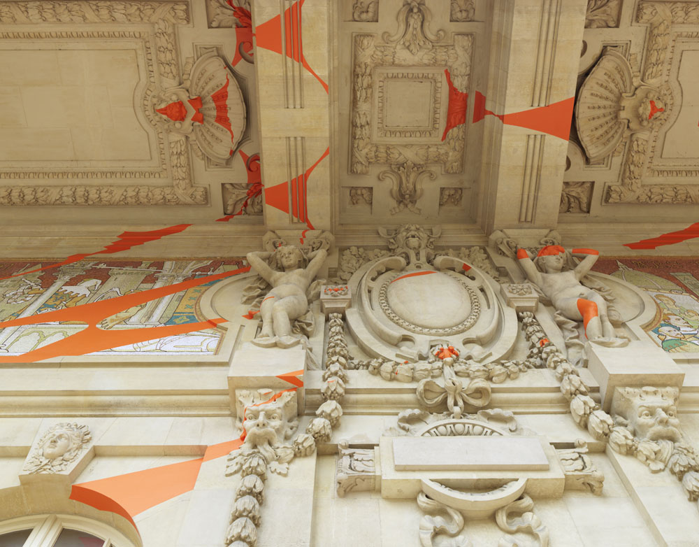 Felice Varini"vingt-trois disques évidés plus douze moitiés et quatre quarts"Exposition: "DYNAMO"Grand Palais, Paris  2013Photo: André Morin