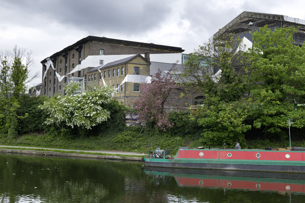 RELAY arts programme at King's CrossKing's Cross, Londres 2013Photo: André Morin