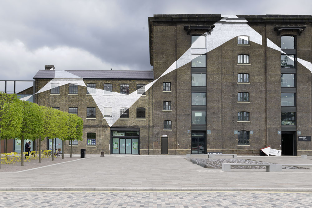 RELAY arts programme at King's CrossKing's Cross, Londres 2013Photo: André Morin