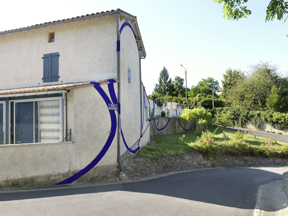 "Etre humain et le savoir ensemble"VI Biennale internationale d'art contemporain de Melle 2013Photo: André Morin