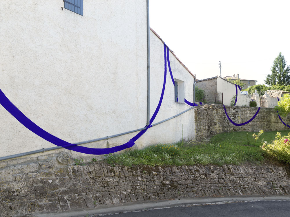 "Etre humain et le savoir ensemble"VI Biennale internationale d'art contemporain de Melle 2013Photo: André Morin