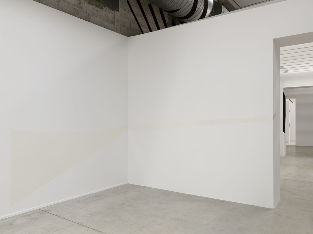 Exposition personelle: "suite d’éclats" HAB Galerie (Hangar à Bananes) Nantes, 2013Photo: André Morin