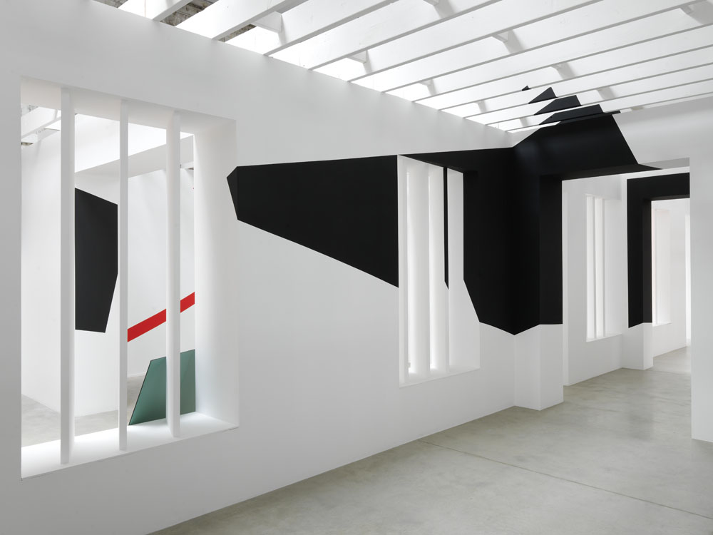 Exposition personelle: "suite d’éclats" HAB Galerie (Hangar à Bananes) Nantes, 2013Photo: André Morin