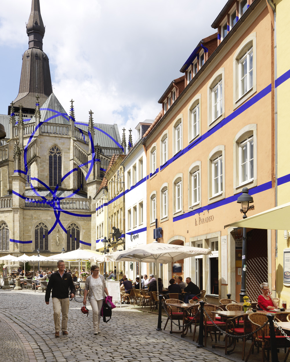 Exposition: Felice Varini, Marktplatz OsnabrückVille de Osnabrück & Kunsthalle OsnabrückPhoto: André Morin