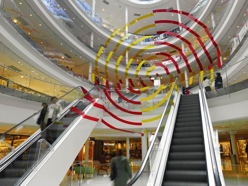 Spirale jaune rouge, Paris, France, 2017, Exposition: "Panoramas" Centre Beaugrenelle