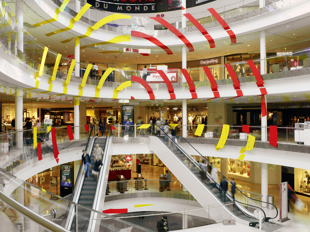 Spirale jaune rouge, Paris, France, 2017, Exposition: "Panoramas" Centre Beaugrenelle