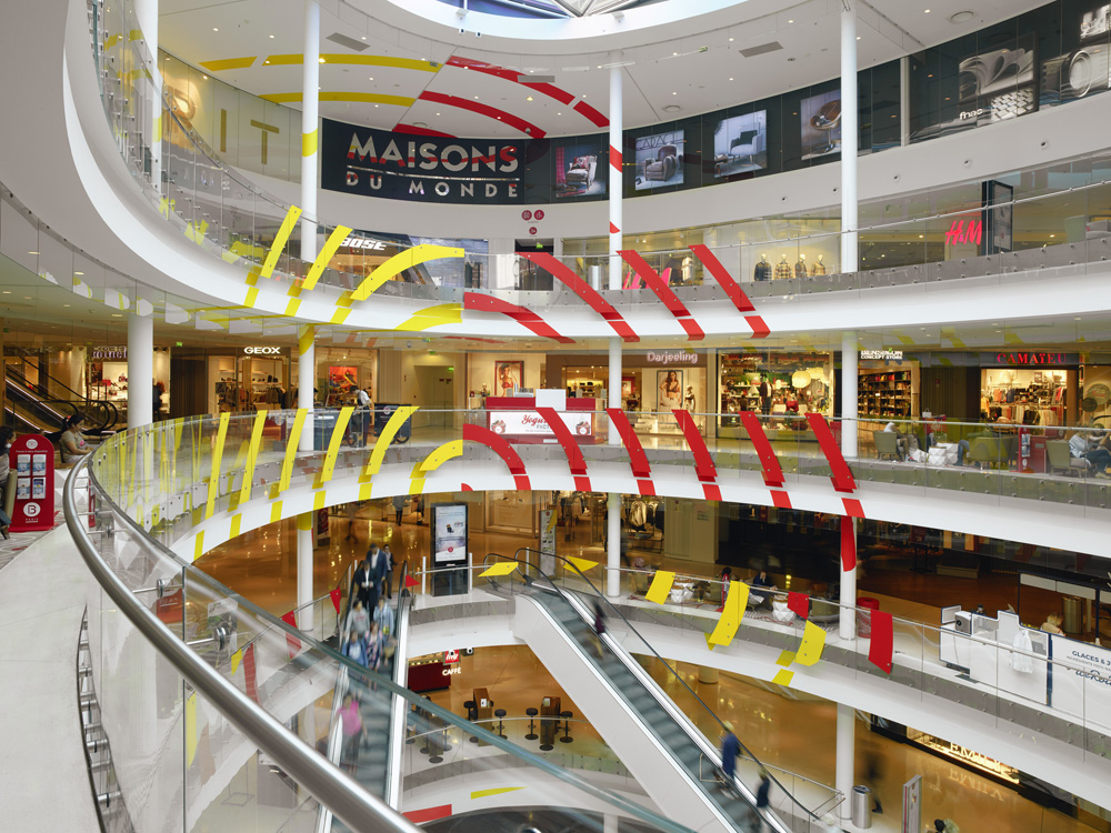 Spirale jaune rouge, Paris, France, 2017, Exposition: "Panoramas" Centre Beaugrenelle