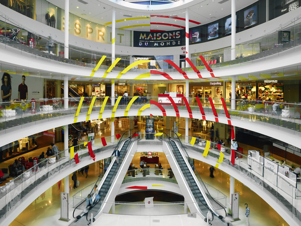 Spirale jaune rouge, Paris, France, 2017, Exposition: "Panoramas" Centre Beaugrenelle