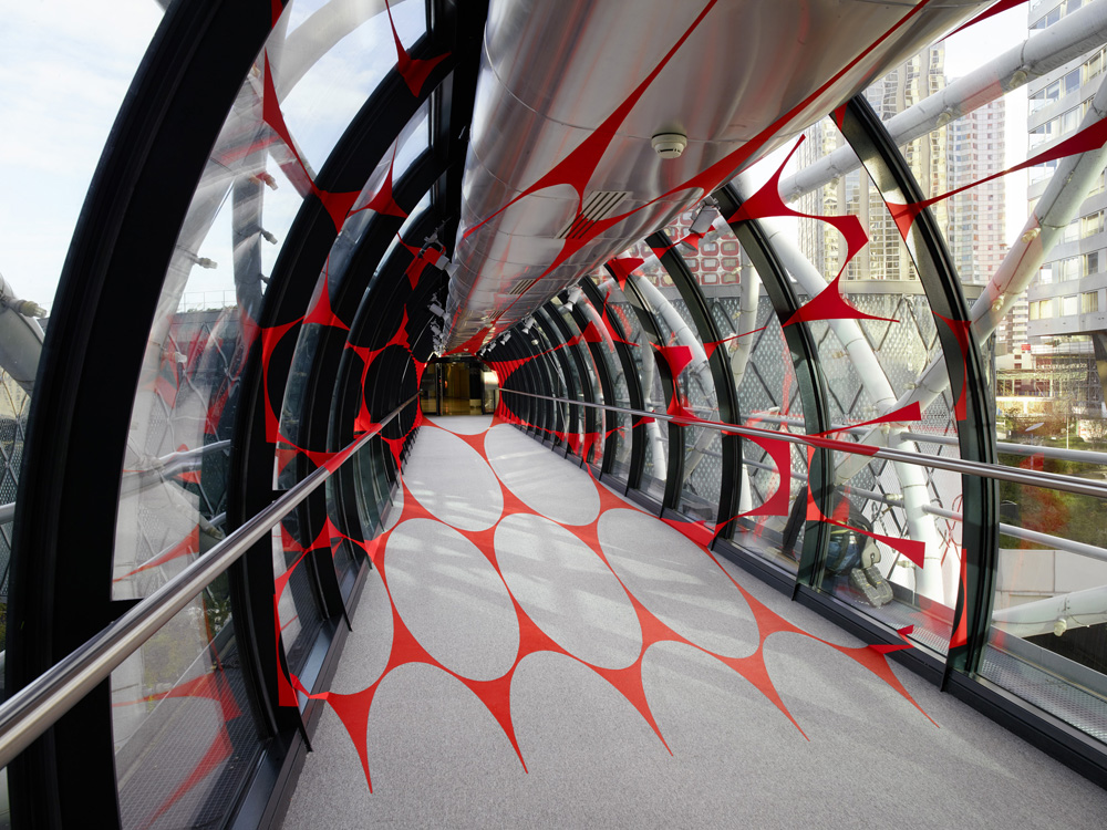 Vingt-trois disques évidés plus douze moitiés et quatre quarts, Exposition: "Panoramas" Centre Beaugrenelle, Paris, 2017, Paris 2017