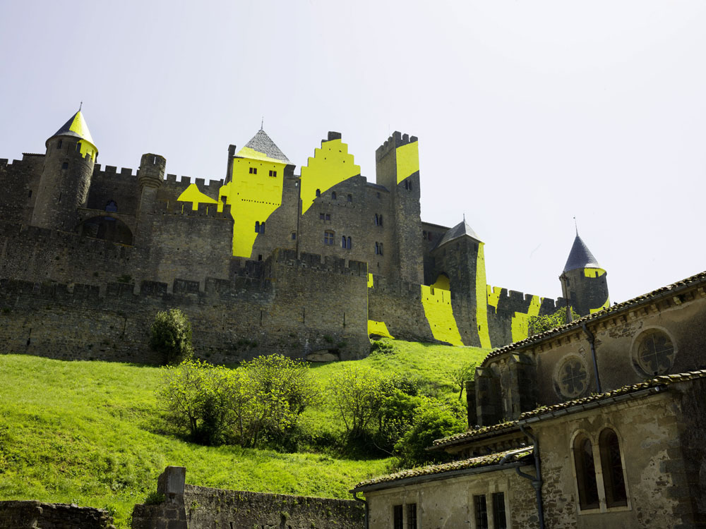 Cercles concentriques excentriques, Château et remparts de la cité de Carcassonne,, Porte d'Aude., 2018, 7ème édition d'IN SITU Patrimoine et art contemporain