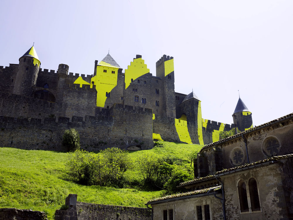 Cercles concentriques excentriques, Château et remparts de la cité de Carcassonne,, Porte d'Aude., 2018, 7ème édition d'IN SITU Patrimoine et art contemporain