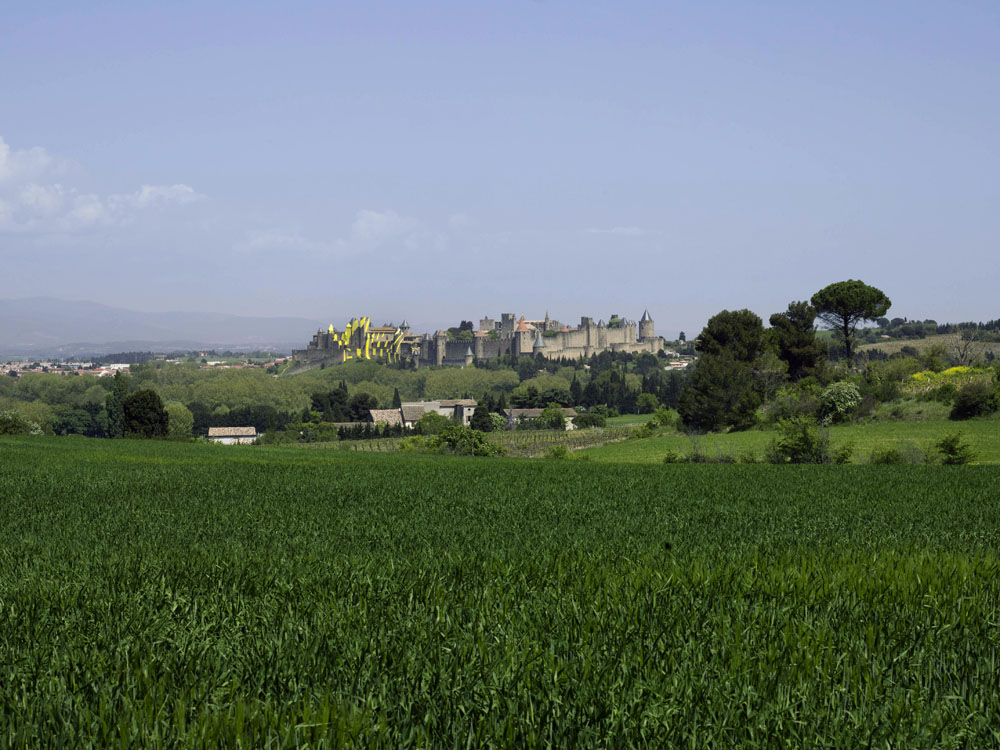 Cercles concentriques excentriques, Château et remparts de la cité de Carcassonne,, Porte d'Aude., 2018, 7ème édition d'IN SITU Patrimoine et art contemporain
