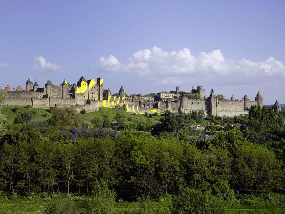 Cercles concentriques excentriques, Château et remparts de la cité de Carcassonne,, Porte d'Aude., 2018, 7ème édition d'IN SITU Patrimoine et art contemporain