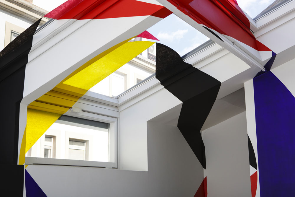 Rouge bleu jaune et noir entre les disques et les carrés, Courtesy Galleria Solo, Madrid, Madrid, 2018, Madrid 2018