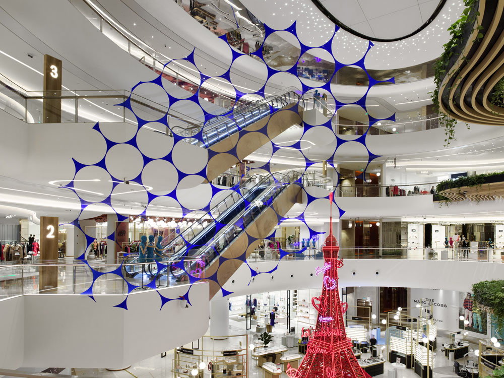 Danse d’ellipses, Shanghai, China, 2019, Galeries Lafayette Mall, Shanghai