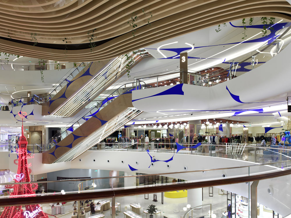 Danse d’ellipses, Shanghai, China, 2019, Galeries Lafayette Mall, Shanghai