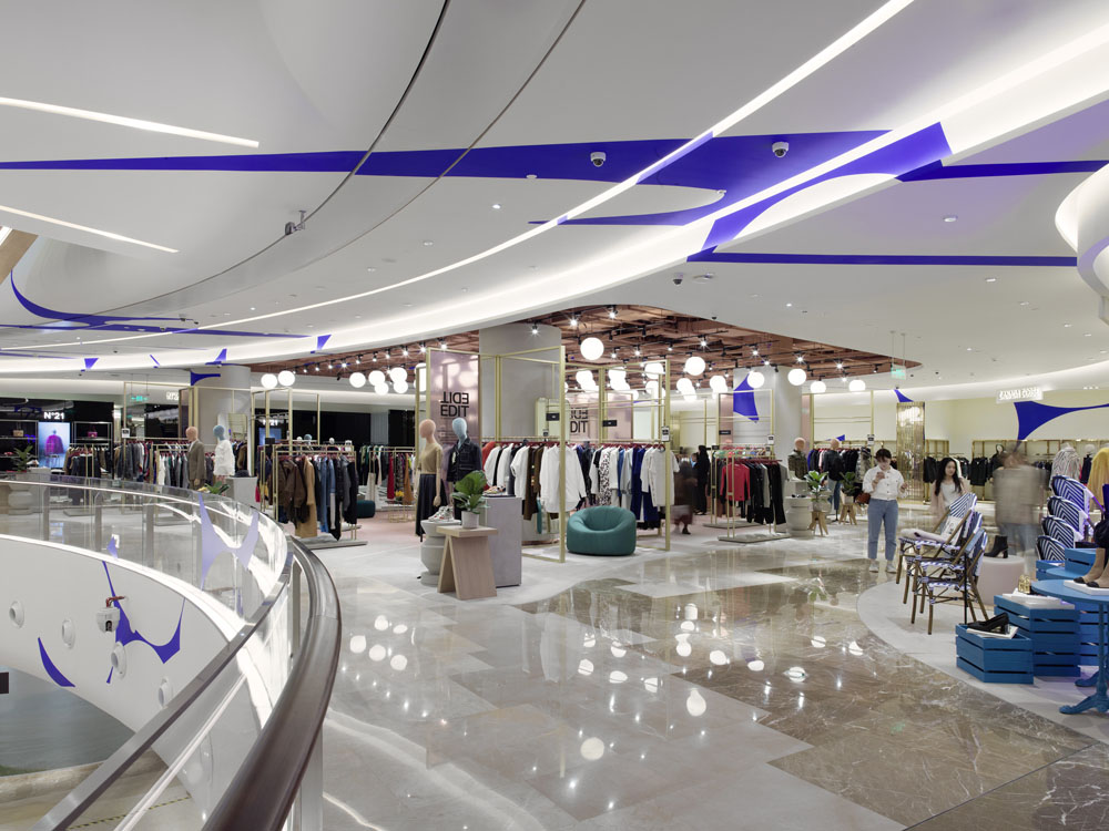 Danse d’ellipses, Shanghai, China, 2019, Galeries Lafayette Mall, Shanghai