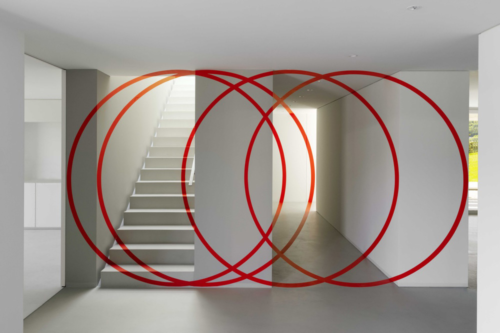 Quattro cerchi rossi intrecciati, Lugano, Suisse, 2019, Collection : Camilla Zarattini