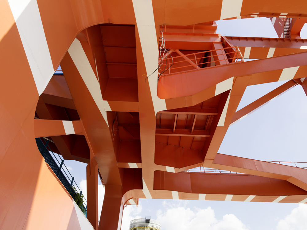 Set of Diagonals for Cranes, Collection: Shanghai Yangpu Waterfront, Shanghai, 2019, Exposition: "Encounter" Shanghai Urban Space Art Season 2019