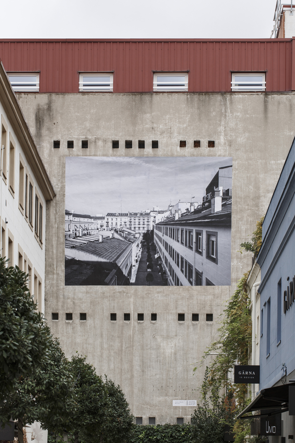 El muro mira, Madrid, Espagne, 2019, Galleria Albarran / Bourdais