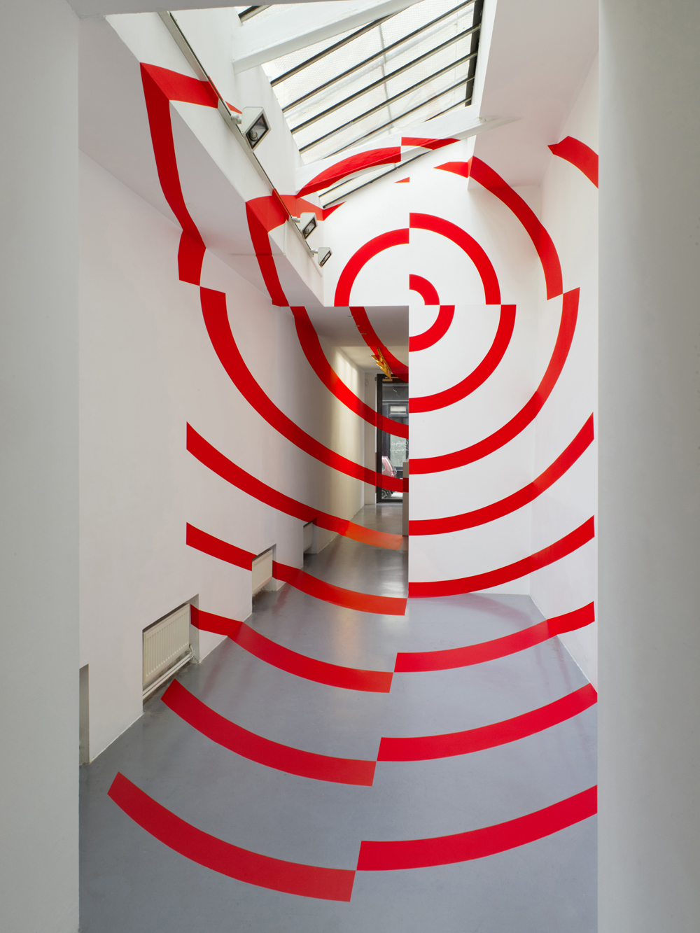 Couloir pas-sage, Galerie Martina Aboukaya, Paris, France, 2020, Exposition : "Oblique Stratégies"